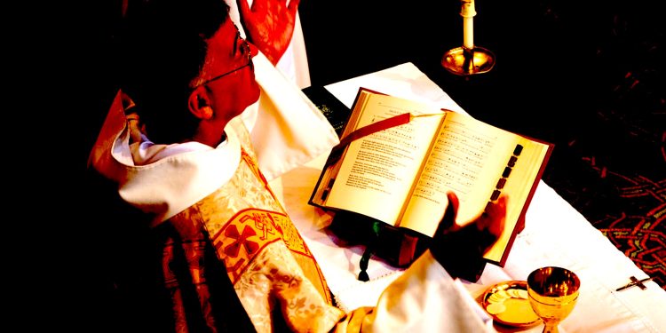 Svećeniku je ova praksa promijenila život: ‘Ne idem spavati bez toga’