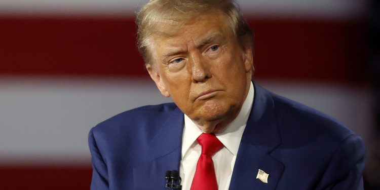 Svijet vidi prigušen odgovor na drugi pokušaj atentata na Trumpa, neki osuđuju političko nasilje