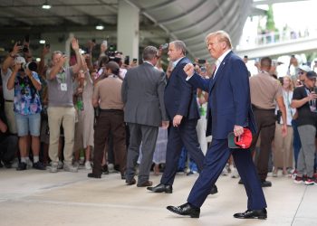 Trump: SAD će se ‘sjajno slagati’ s Kinom i Rusijom ako budem izabran