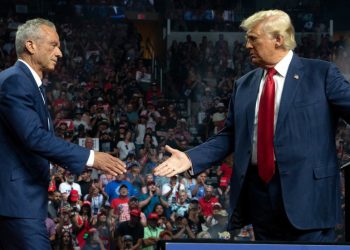 Trump i Kennedy upozoravaju na opasnost od nuklearnog rata — RT World News