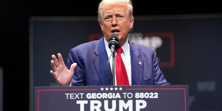 Trump je izvijestio o ‘stvarnim i konkretnim prijetnjama’ Irana da će ga ubiti