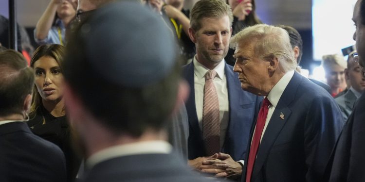 Trump spušta loptu, Harris želi još: ‘Samo gubitnici traže revanš’