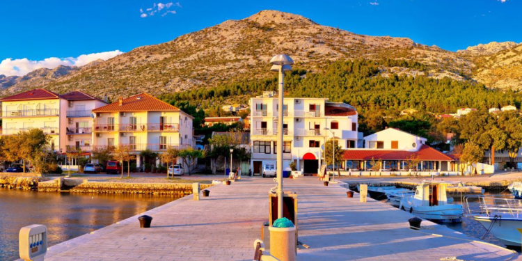 U Starigradu poginula pješakinja iz Njemačke