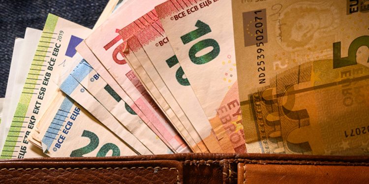 U obveznim mirovinskim fondovima 22,2 milijardi eura štednje