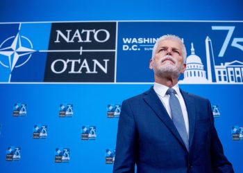 Ukrajina bi trebala biti ‘realistična’ – predsjednik zemlje članice NATO-a — RT World News