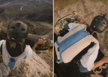 VIDEO Francuski ‘Aladin’ uzeo je tepih u ruke, popeo se na vrh od 2.400 metara i skočio