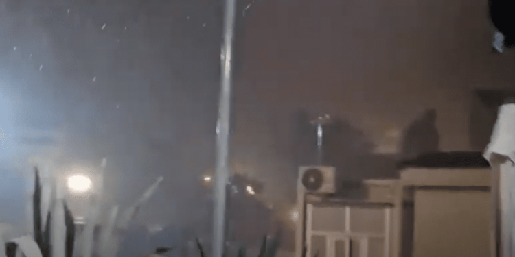 VIDEO Pogledajte snimku oluje u Biogradu na moru