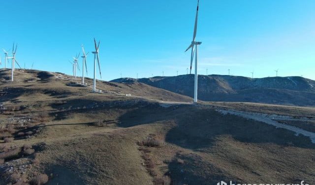 VJETROELEKTRANA IZMEĐU LIVNA I TOMISLAVGRADA Ne radi i dalje, a vrijednost investicije prelazi 250 milijuna maraka