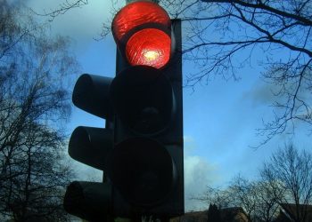 VOZAČI, OPREZ Od sutra u Makarskoj u pogonu novi semafori