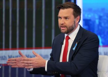 Vance otkriva Trumpov plan za Ukrajinu — RT World News