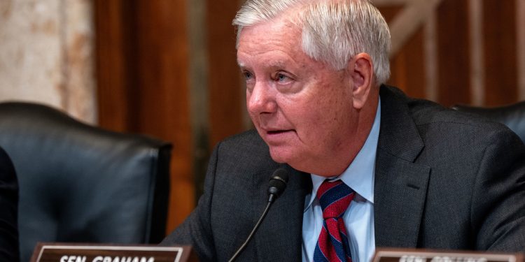 Washington želi resurse Ukrajine – američki senator — RT Rusija i bivši Sovjetski Savez