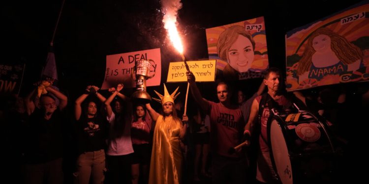 Zabranjeni nalog: Ovo bi glavu Međunarodnog kaznenog suda moglo stajati karijere