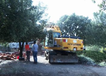 Započelo rušenje čitavog bespravno izgrađenog grada na Krku