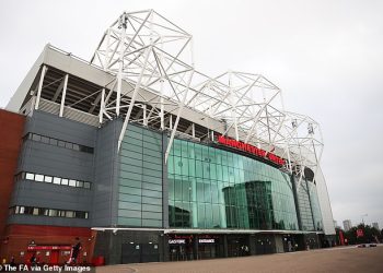 Zašto bi Man United trebao zanemariti faktor nostalgije i buldožerom srušiti Old Trafford, piše RIATH AL-SAMARRAI