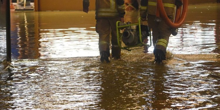 Zbog kiše opet poplavljen podvožnjak u Zagrebu: ‘Spustilo se u sekundi, užasno’