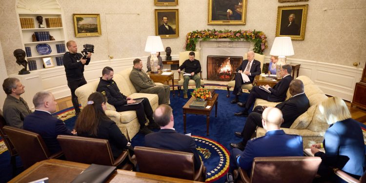 Zelenski donosi plan pobjede, dok Zapad zateže kočnicu: ‘Jesen će biti presudna’