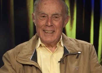 Zvijezda Peppa Pig i Thunderbirds David Graham preminuo je u 99. godini: Odaje se počast glasovnom glumcu iza voljenog Djeda Prase, Daleksa i Parkera