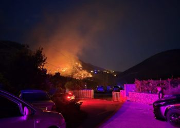 Kuće nisu ugrožene! Doznajemo nove detalje velikog požara na istoku Splita