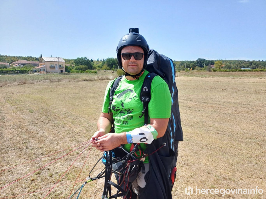 Sveti Ivan Gradina Open Paragliding natjecanje u preciznom slijetanju