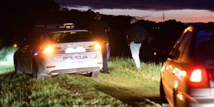 U polju kod Križevaca pronašli mrtvu ženu: Policija provodi istragu