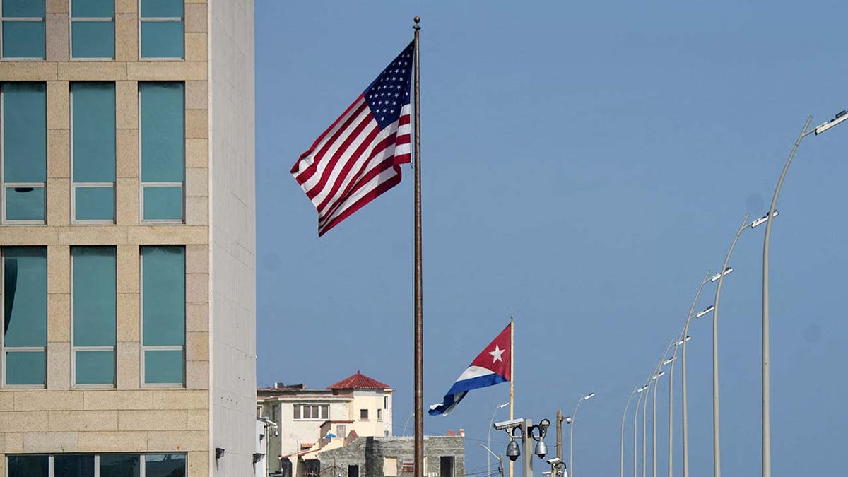 Veleposlanstvo SAD-a u Havani, CubA