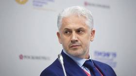 Bivši čečenski premijer poziva na ograničavanje evolucije nastave