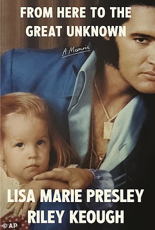 Pogled na naslovnicu knjige s Lisom Marie dok je bila dijete sa svojim tatom Elvisom Presleyem