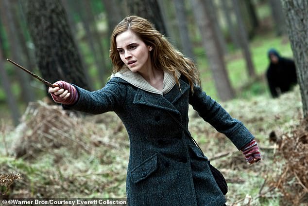 Emma, ​​34, koja je glumila Hermionu Granger u seriji filmova, prijavila je 23,9 milijuna funti akumulirane zarade za 2023. (slika u Harryju Potteru 2010.)