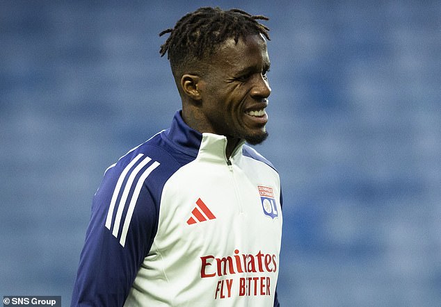 Bivši krilni igrač Crystal Palacea Wilfried Zaha jasna je i prisutna opasnost za igrače Ibroxa