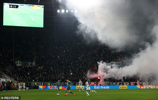 Utakmica Tottenhama u Europskoj ligi na gostovanju kod Ferencvaroša odgođena je zbog loše vidljivosti