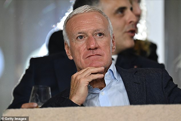 Glavni izbornik Francuske Didier Deschamps otkrio je da ne želi 'riskirati' s Mbappeovom tjelesnom spremom