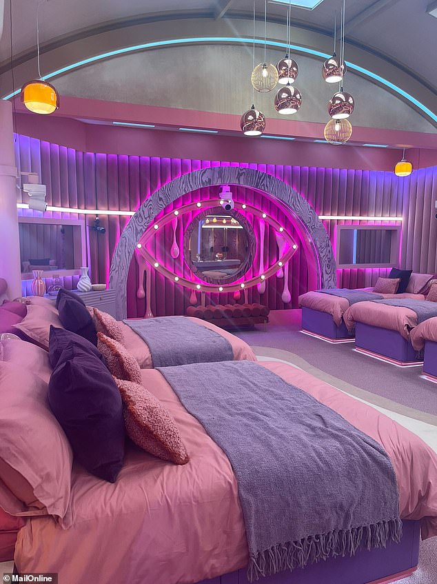 The bedroom was probably my favourite room as it boasted a gorgeous pink and purple theme and it was slightly more toned down than the rest of the house