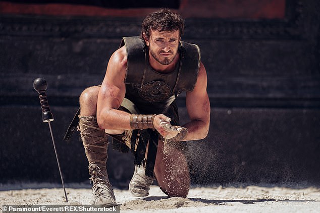 Gladiator II trebao bi imati svoju svjetsku premijeru na 72. Royal Film Performanceu u srijedu 13. studenoga, uoči njegova izdanja u Velikoj Britaniji samo dva dana kasnije (zvijezda Paul Mescal je na slici)