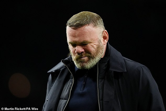 Rooney je kasnije priznao da je zaslužio kaznu za svoje postupke i sada se očekuje da odsluži utakmicu zabrane