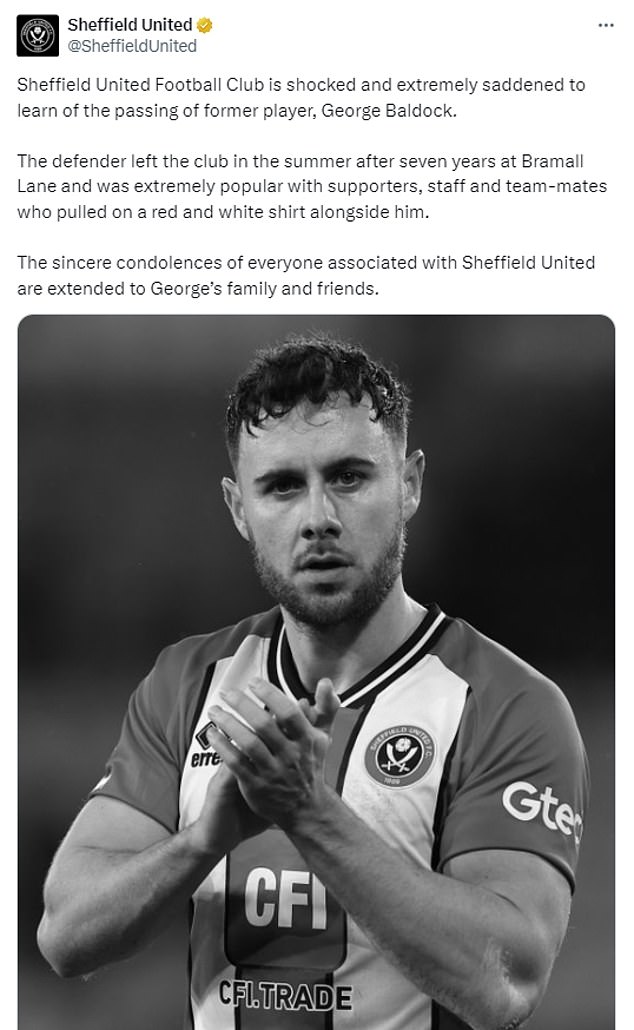 Shrvani Sheffield United odao je počast svom bivšem igraču dok su vijest objavljivali svojim navijačima