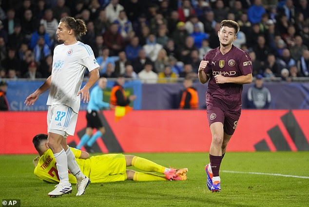 McAtee je postigao svoj prvi gol za Man City u pobjedi Lige prvaka nad Slovanom iz Bratislave