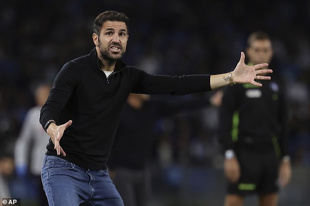 Cesc Fabregas gurnut je u središte žestoke rasprave u kojoj su sudjelovali Cole Palmer i Bukayo Saka