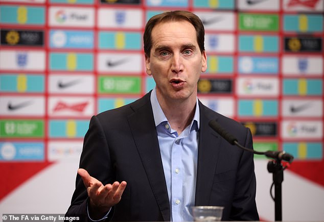 Izvršni direktor FA Mark Bullingham rekao je da se Tuchel 'isticao' od ostalih 'svojom golemom stručnošću i motivacijom'