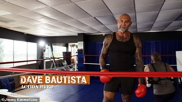 Bivša zvijezda WWE-a Dave Bautista ismijavao je Trumpa u skeču na Jimmyju Kimmelu uživo