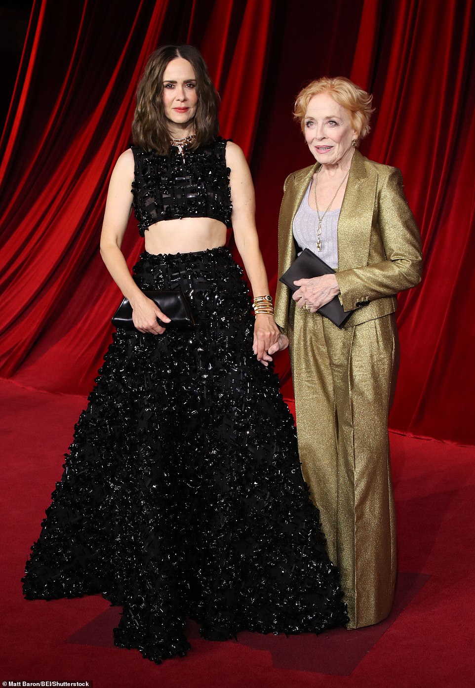 Sarah Paulson arrived sweetly holding hands with her girlfriend Holland Taylor