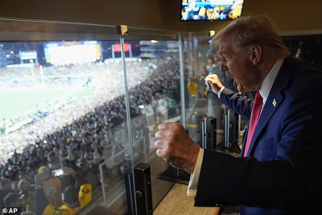 Trump je samo jednom prikazan na NBC-jevom prijenosu utakmice u Sunday Night Footballu