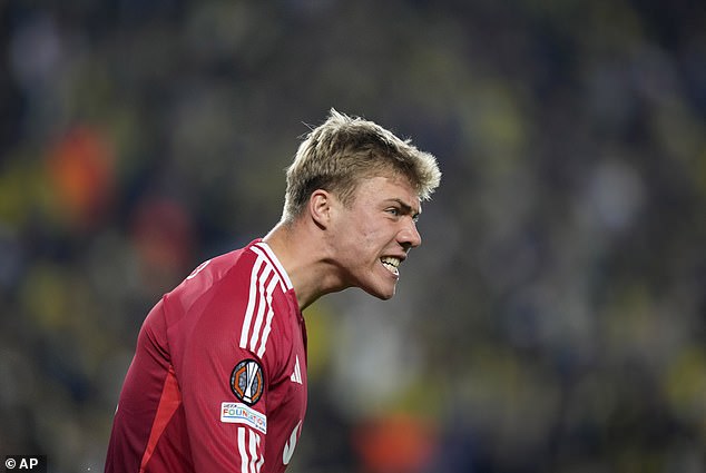 Rasmus Hojlund, koji je propustio početak sezone zbog ozljede, nastupio je kao zamjena