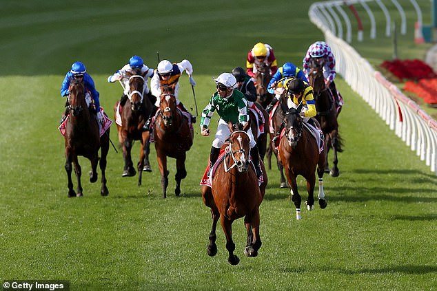 James McDonald osvojio je svoju treću uzastopnu Cox Plate nakon što je odveo Via Sistinu do pobjede