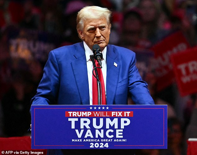 Trump je u nedjelju održao veliki i kontroverzni skup u New Yorku kao završni čin svoje predsjedničke kampanje