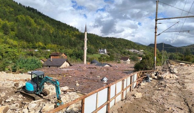 APEL PLANINARA Pozivaju sve sugrađane i članove da se pridruže akciji spašavanja unesrećenih u Jablanici