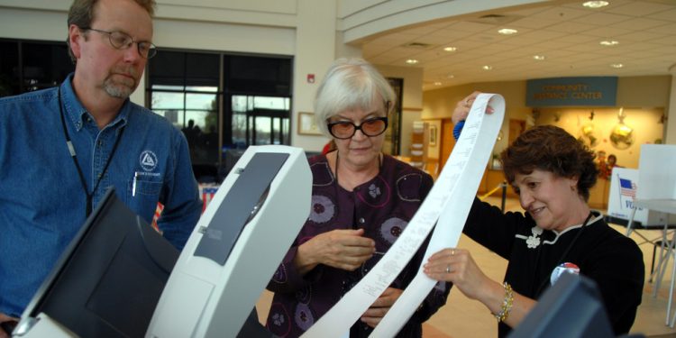 Američka država slučajno je javno objavila lozinke glasačkog sustava — RT World News