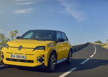 Auto Klub – Azurnom obalom i cestama relija Monte Carlo provozali smo novi Renault 5
