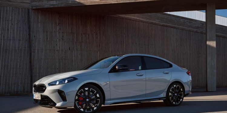 Auto Klub – Elegantni brat “Jedinice”: Ovo je osvježeni BMW serije 2 Gran Coupe, evo što je sve novo