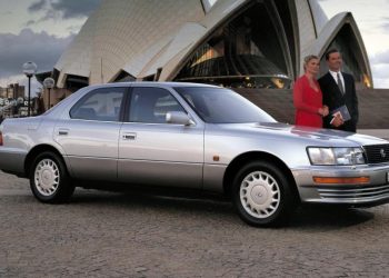 Auto Klub – Japanski ‘Genscher’: Pet fascinantnih činjenica o prvom Lexusu, limuzini visoke klase LS400 iz 1989. godine