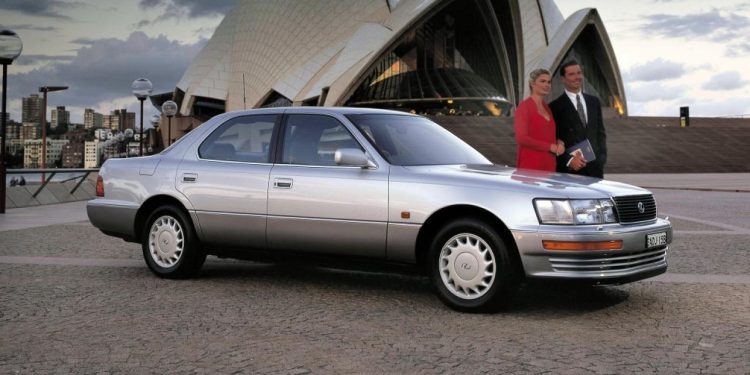 Auto Klub – Japanski ‘Genscher’: Pet fascinantnih činjenica o prvom Lexusu, limuzini visoke klase LS400 iz 1989. godine